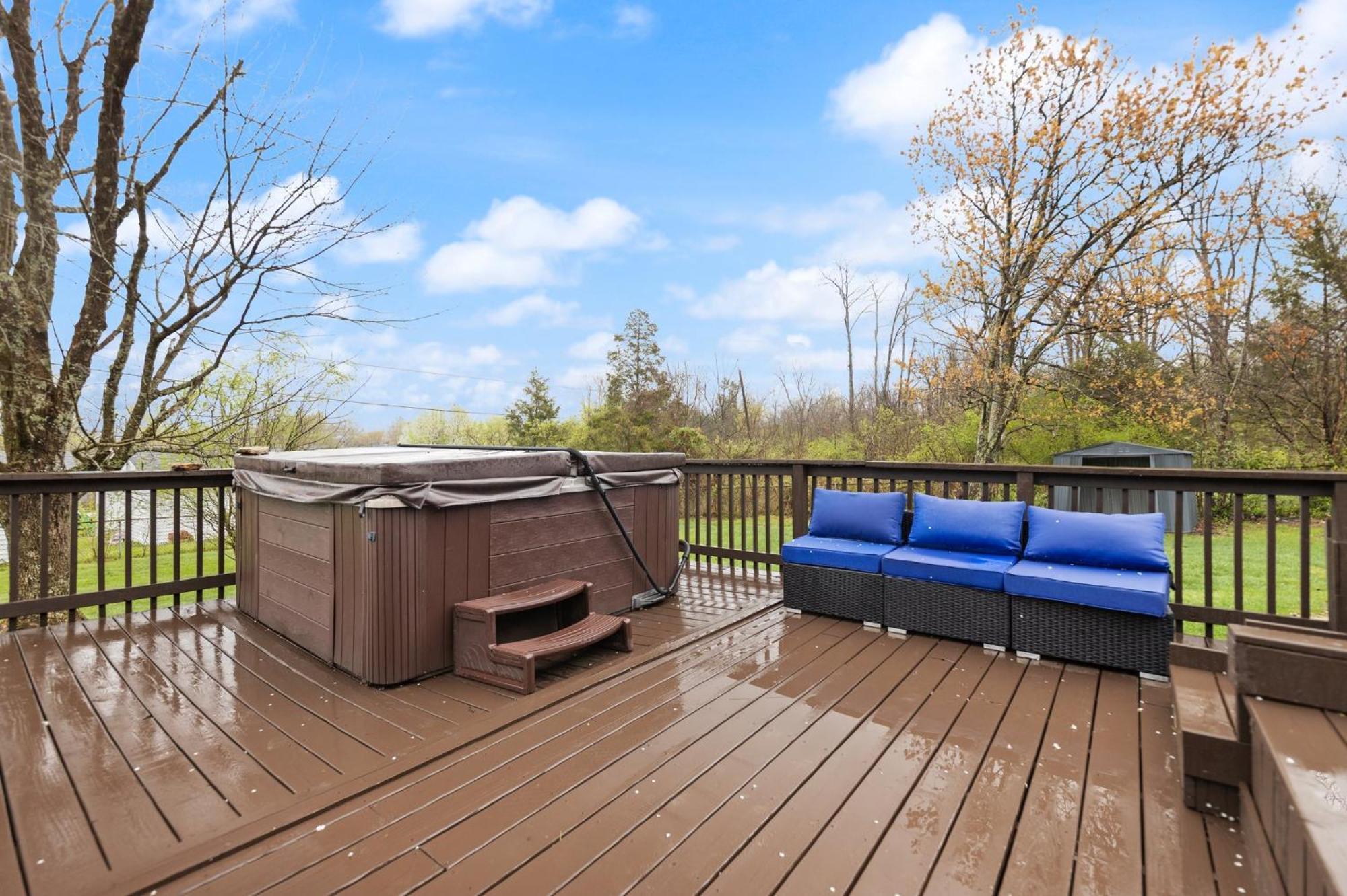 The Kentucky Bluegrass Retreat Villa Frankfort Exterior photo