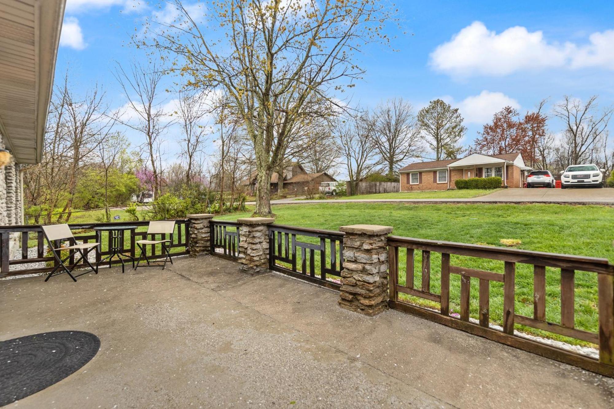 The Kentucky Bluegrass Retreat Villa Frankfort Exterior photo